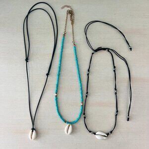 Set of 3 shell necklaces